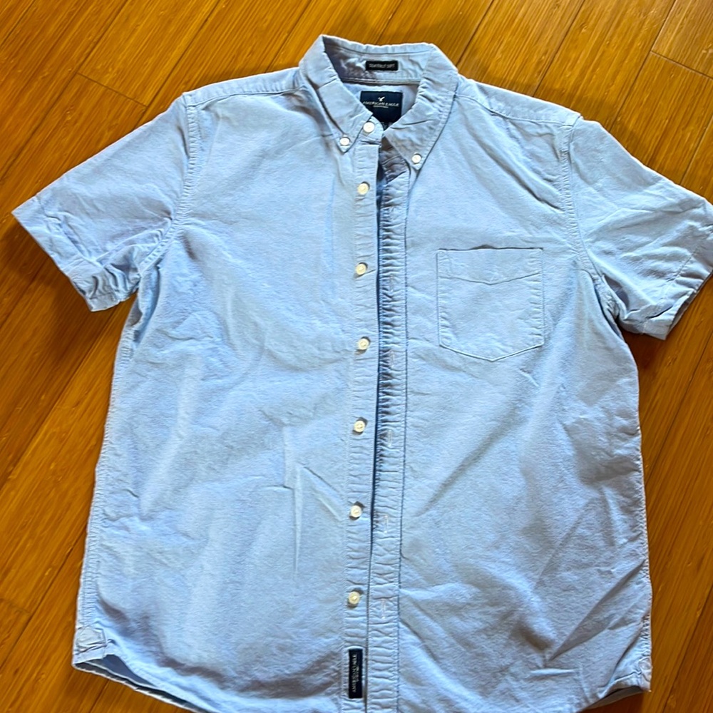 Men’s American Eagle Short Sleeve Button Down